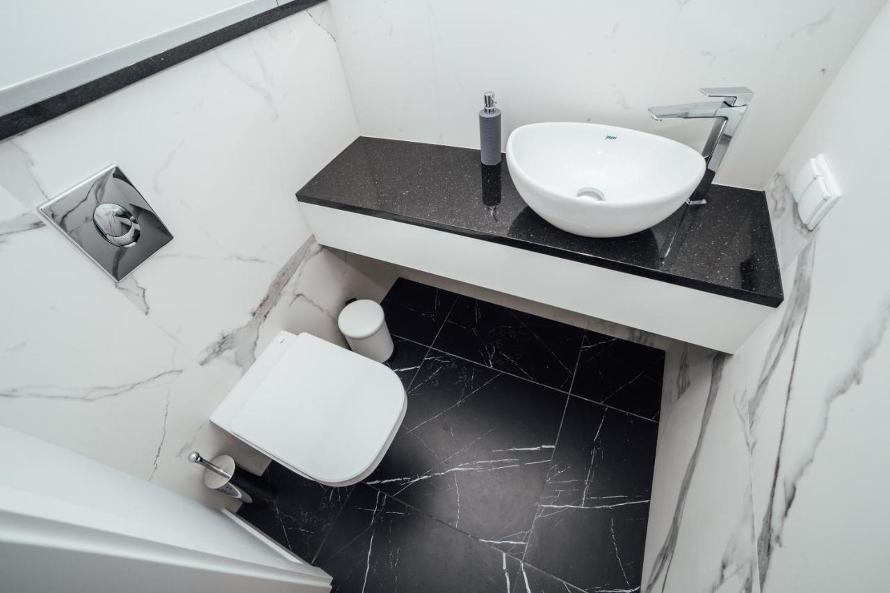 Pobookowane Chmielna Apartments Old Town Γκντανσκ Εξωτερικό φωτογραφία