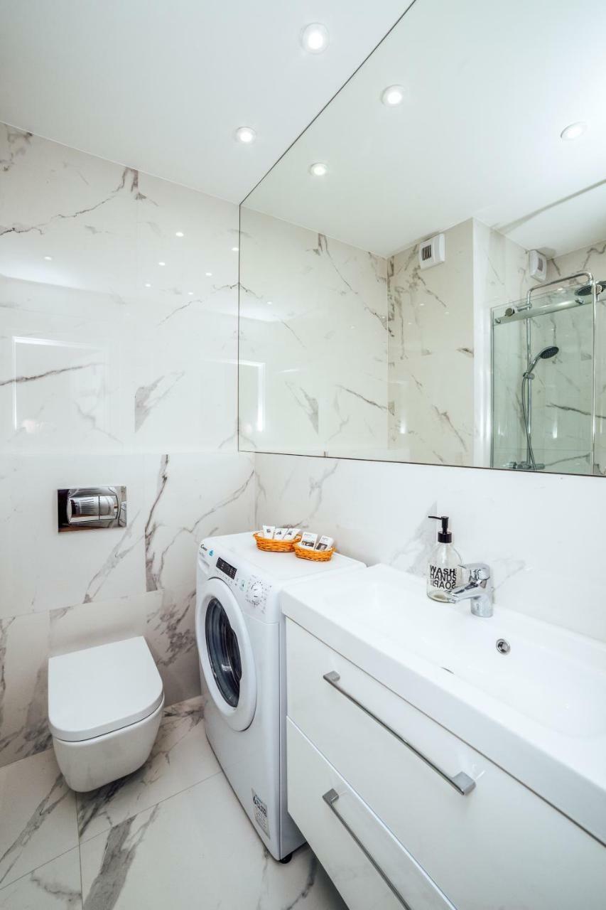 Pobookowane Chmielna Apartments Old Town Γκντανσκ Εξωτερικό φωτογραφία